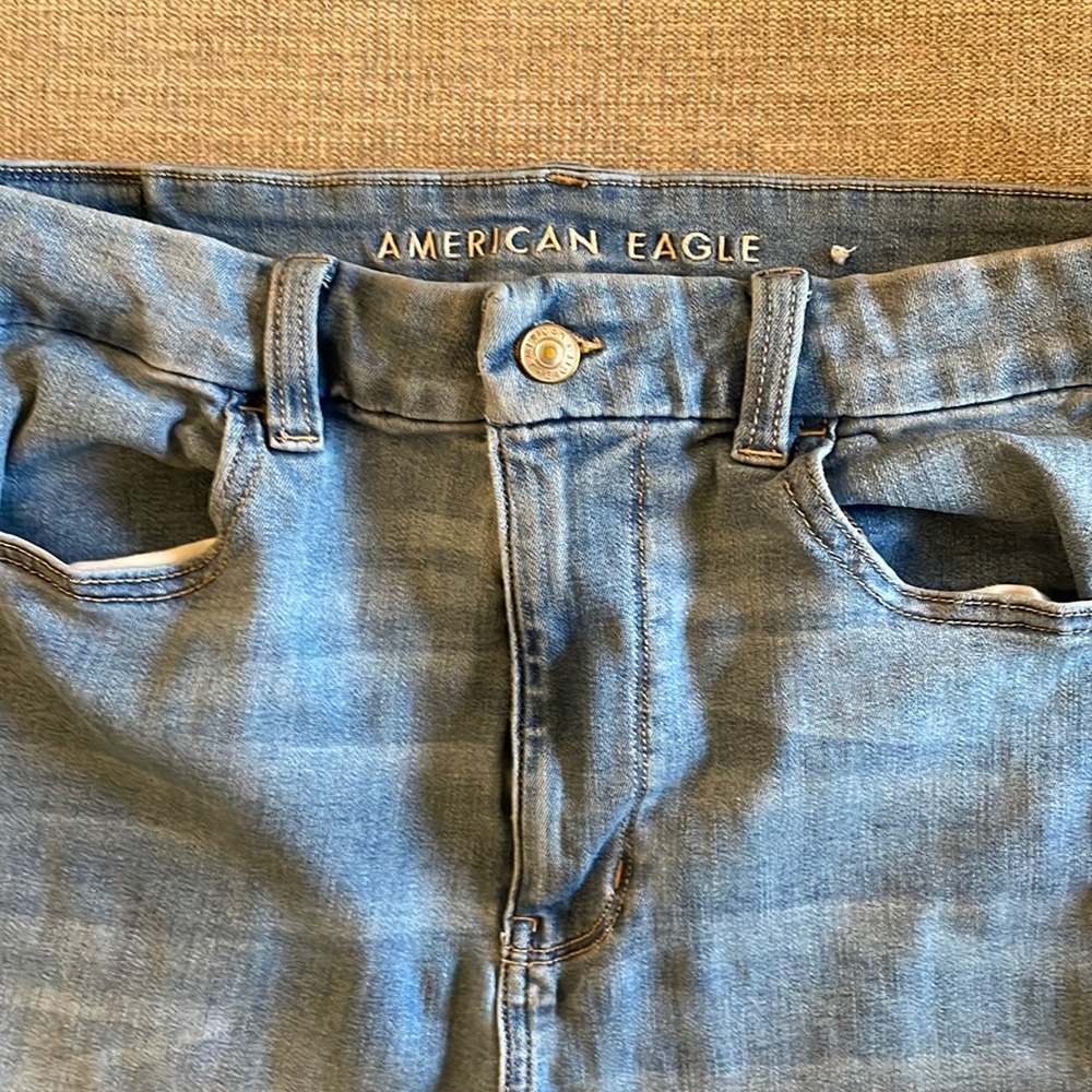 American Eagle - sz 14P Super Hi-Rise Legging